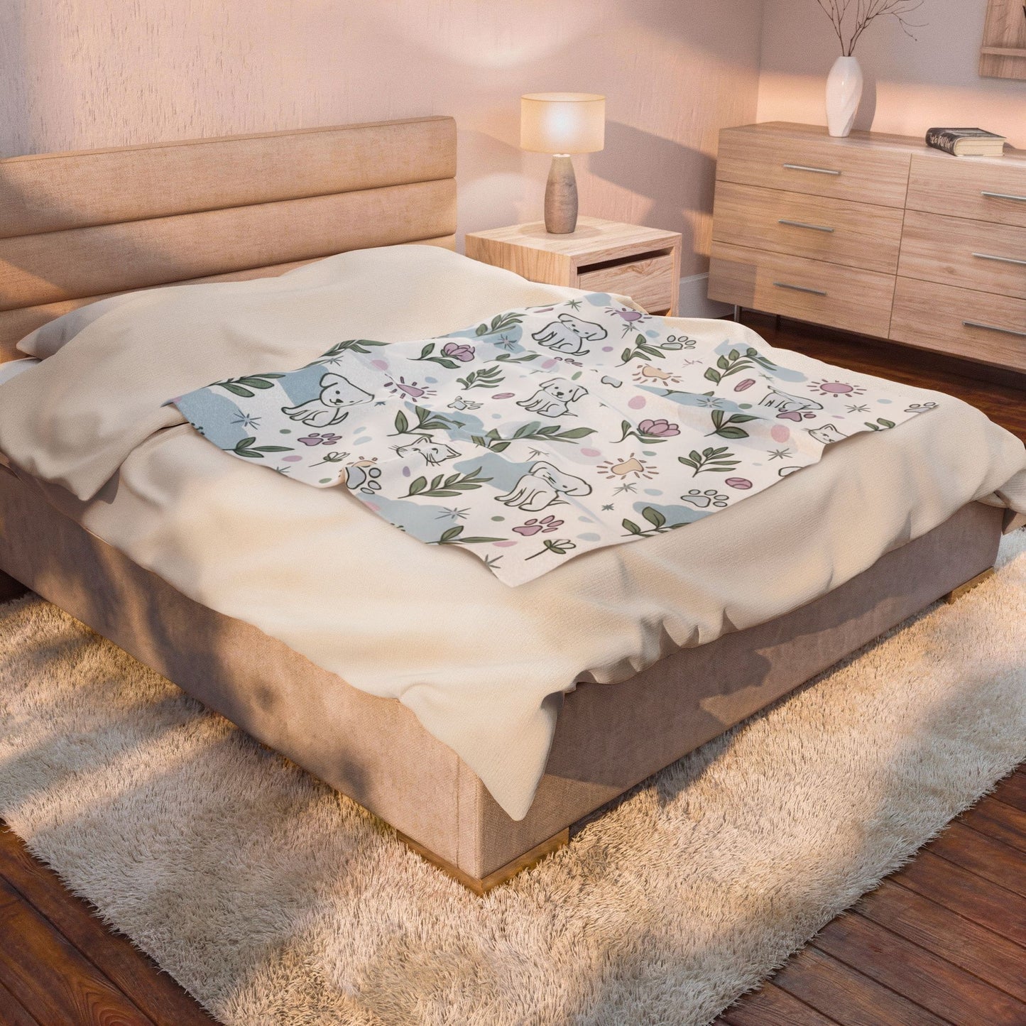 Cute Pets Velveteen Plush Blanket — Soft Floral Puppy & Kitten Throw for Nursery, Kids & Pet Lovers
