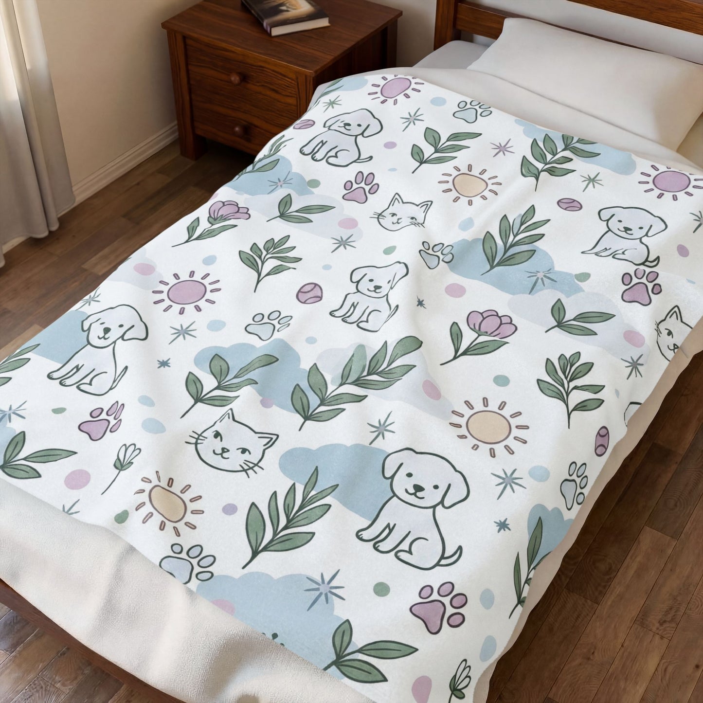 Cute Pets Velveteen Plush Blanket — Soft Floral Puppy & Kitten Throw for Nursery, Kids & Pet Lovers